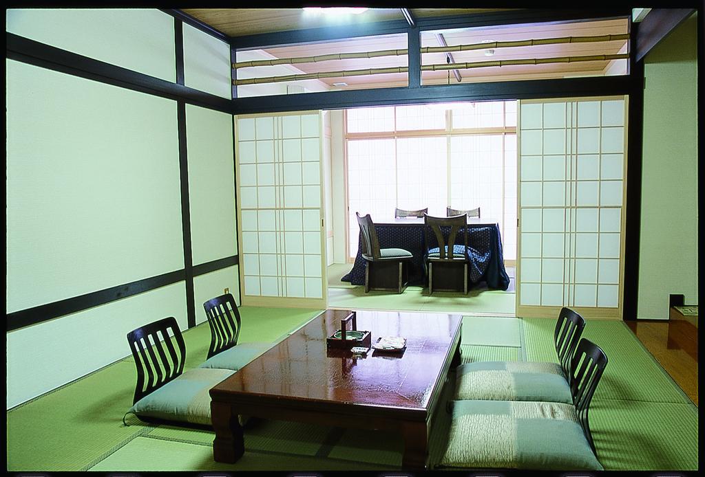 Oyado Sansui Hotel Achi Exterior photo